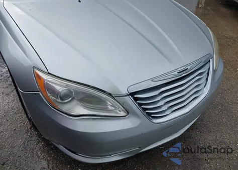 2012 Chrysler 200 Touring z USA, uszkodzony, nr VIN 1C3CCBBB0CN160468